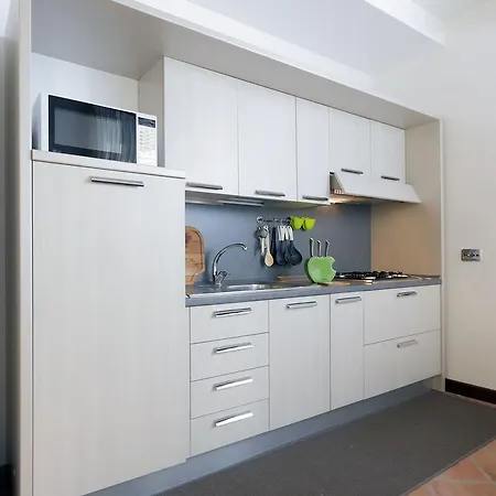 Cavour Colosseum Comfor Appartement *